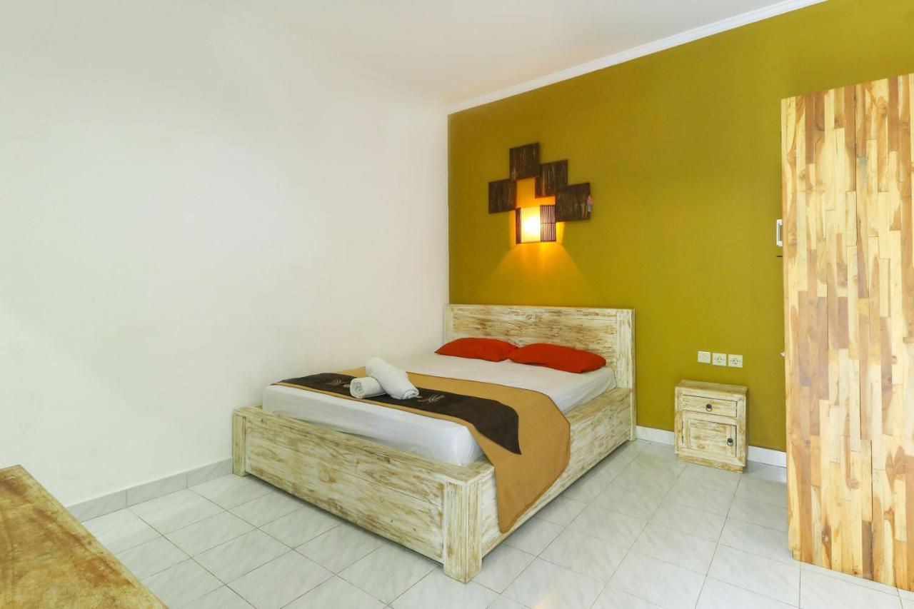 The Legian Mas Beach Inn Kuta Lombok Exterior foto